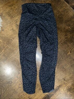 High-Waist Black Leopard Print Leggings